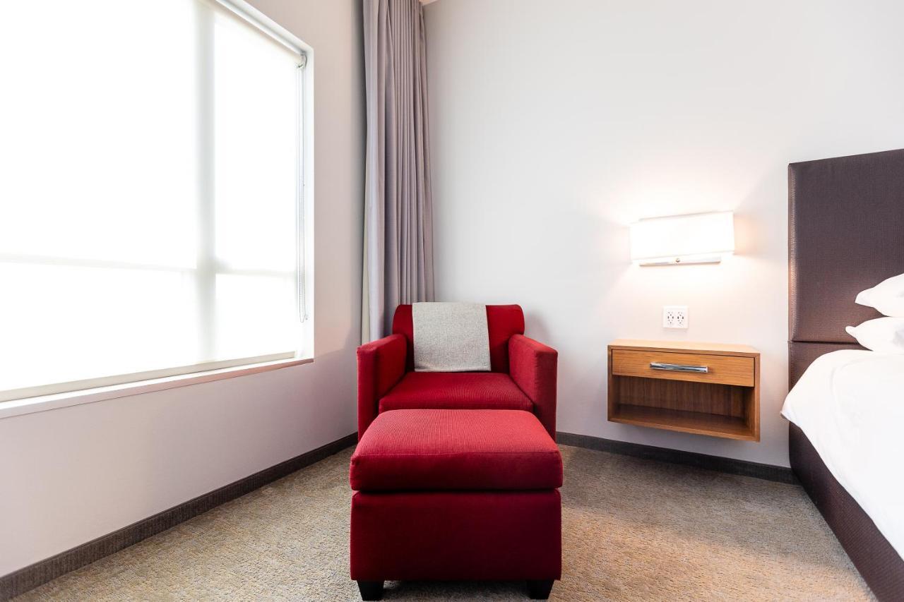 I Hotel And Illinois Conference Center - Champaign Zewnętrze zdjęcie