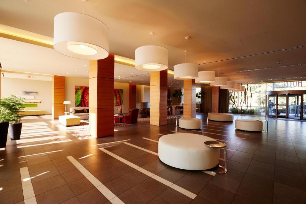 I Hotel And Illinois Conference Center - Champaign Zewnętrze zdjęcie